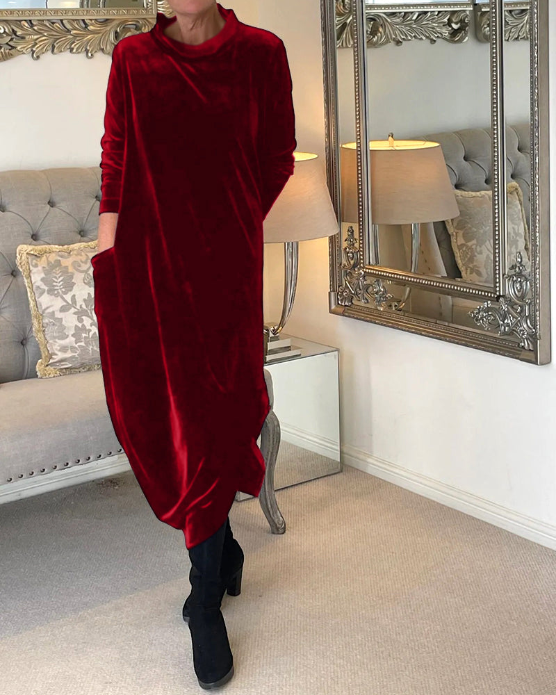 Rosie | Stylish velvet dress with pockets