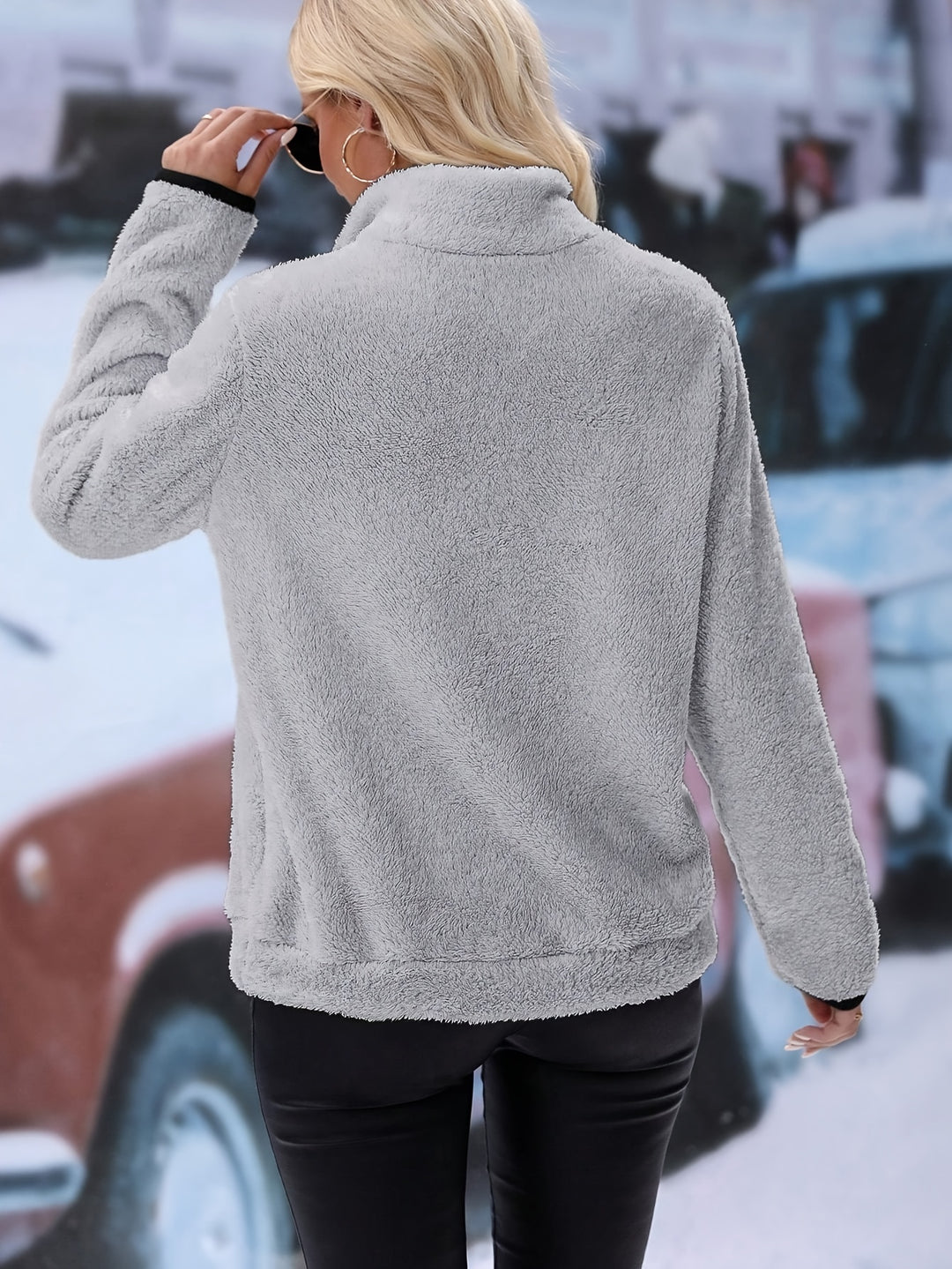 Gwen | Kangaroo Pocket Puullover Sweatshirt