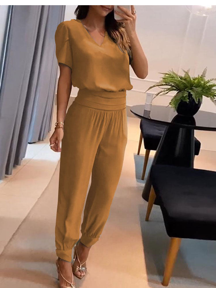 UrbanElegance - Blouse and trousers